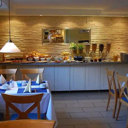 Hotel Lohmann 2*